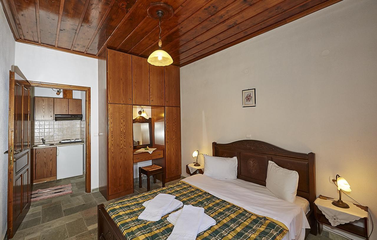 Hotel Atrapos Kissos  Buitenkant foto